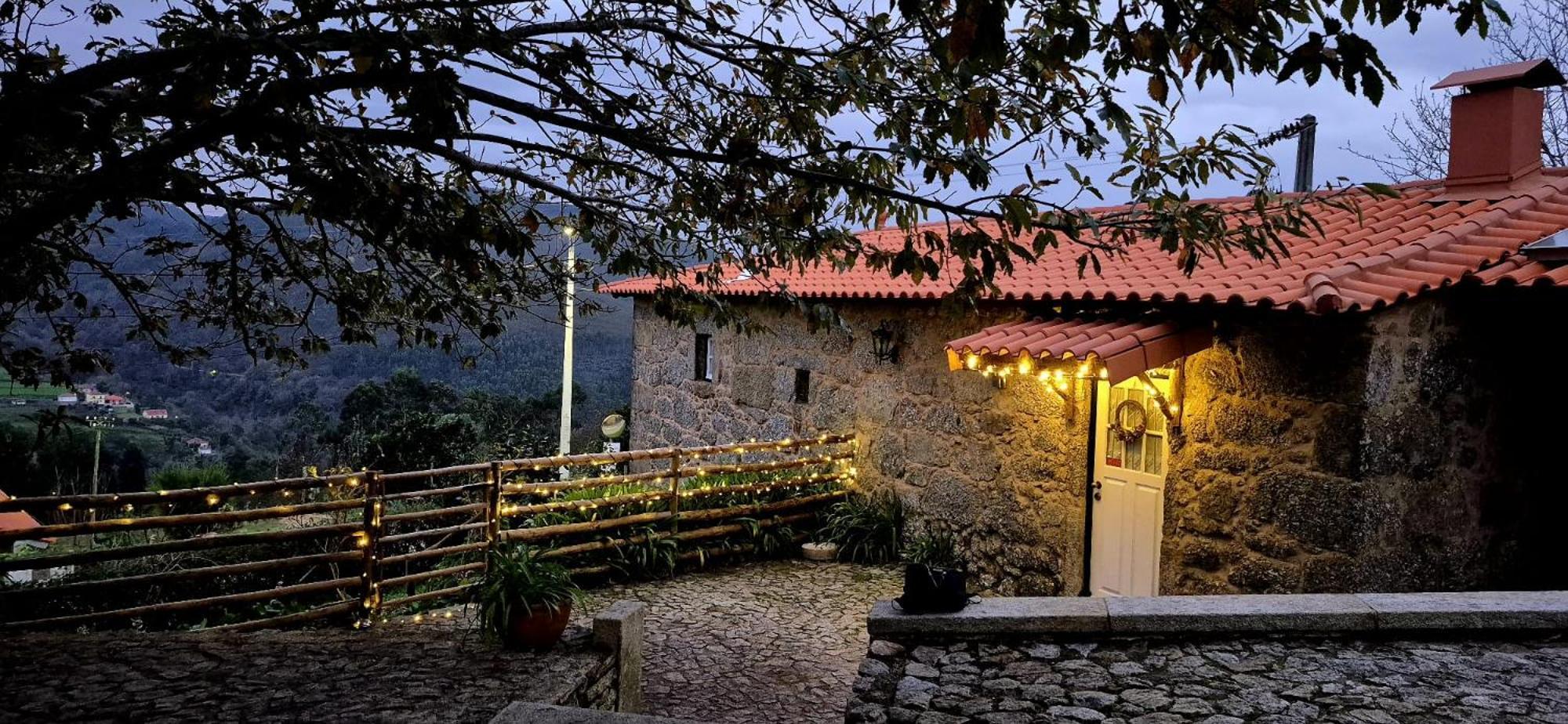 Refugio Dos Cartolas São Mamede de Infesta 外观 照片
